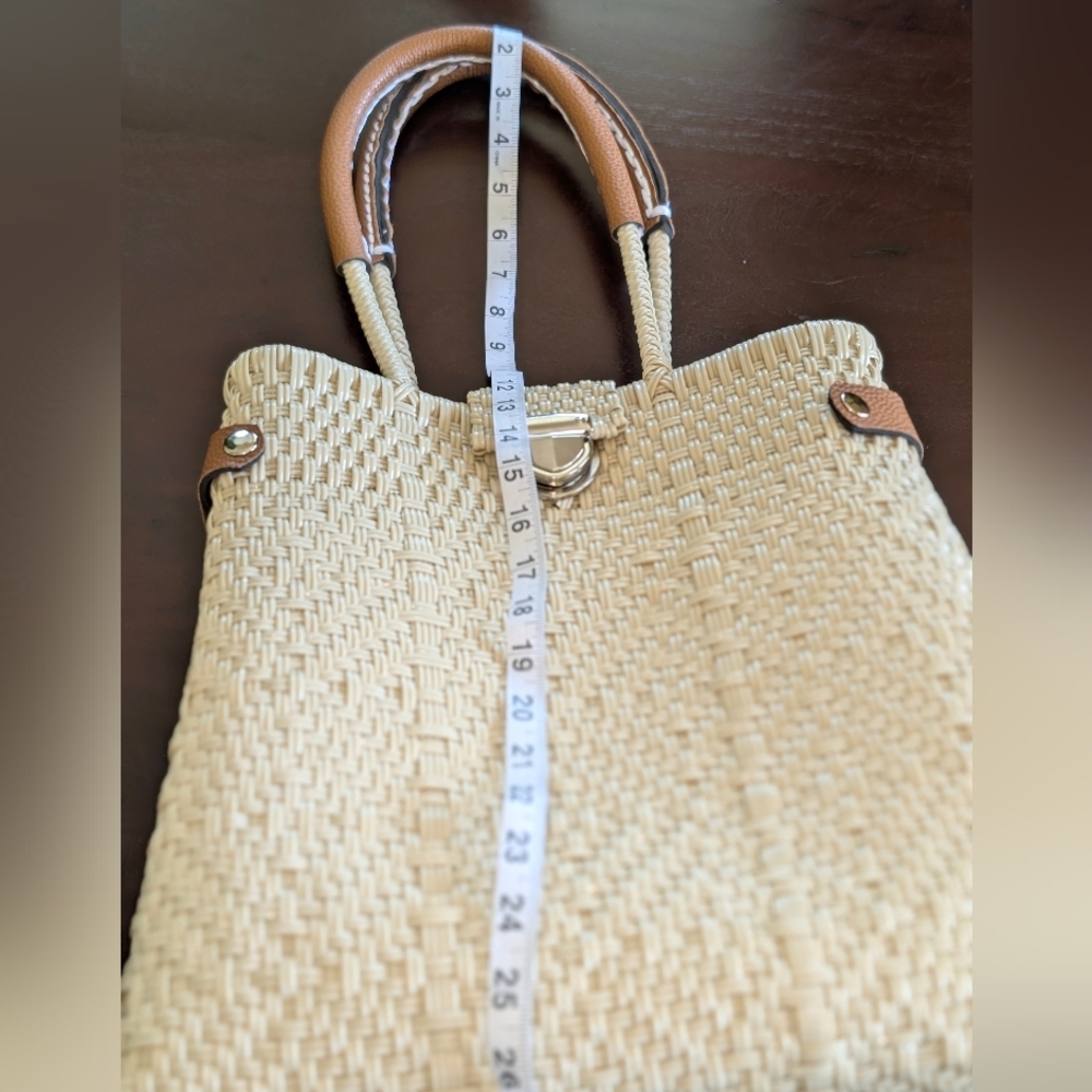 Artisanal Handmade Tote - Picture 16 of 16